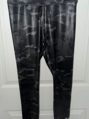 Nike Dri-fit Black Camo Leggings